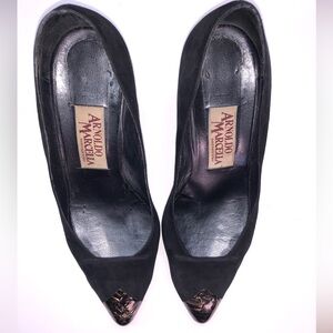 Handmade Italian Armando Marcella suede leather pump faux tortoise shell accent.